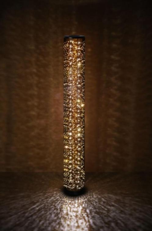 NIEUW!! TRIO TACO Vloerlamp - Zwart/goud, Huis en Inrichting, Lampen | Vloerlampen, Nieuw, 100 tot 150 cm, Ophalen