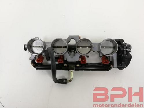 Gasklephuis + STVA Suzuki GSX-R 750 K4 - K5 2004 t/m 2005 in, Motoren, Onderdelen | Overige, Gebruikt, Ophalen of Verzenden