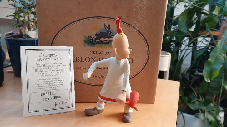 Leblon Delienne - Figurine de Bobette, Collections, Statues & Figurines, Neuf, Enlèvement