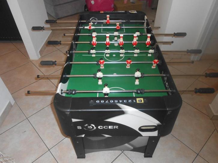 !!! Cadeau de fêtes !!! Baby-foot excellent état, Kinderen en Baby's, Speelgoed | Voetbaltafels, Zo goed als nieuw, Ophalen