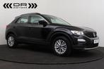 Volkswagen T-Roc 1.0 TSI UNITED - NAVI - DAB - APPLE CARPLA, 0 kg, Zwart, 3 cilinders, SUV of Terreinwagen