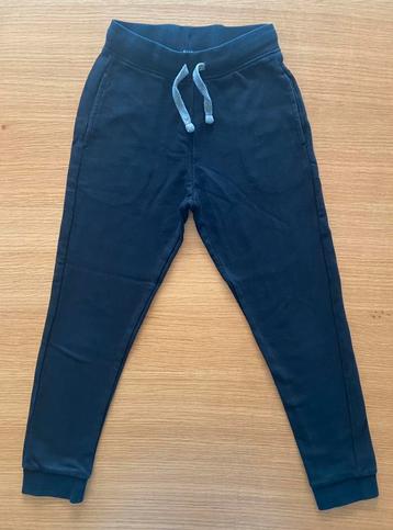 Pantalon de jogging / training noir - 8 ans - 4€