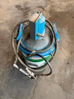 Smeerton met vet op compressor, Enlèvement