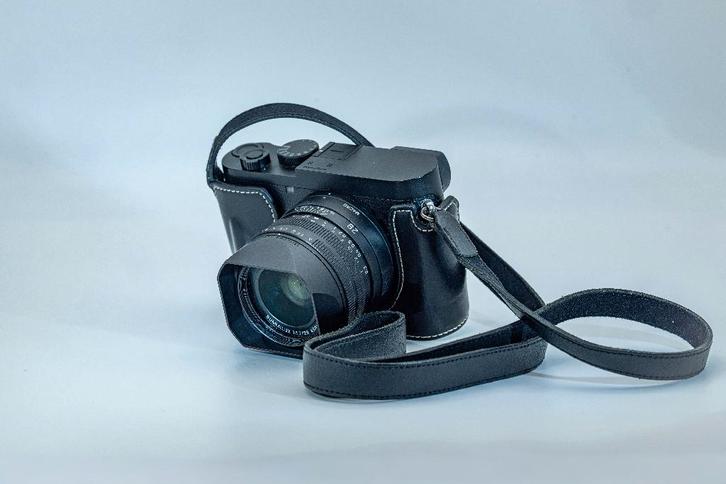 Camera Leica Q2 monochrom + protector, Diensten en Vakmensen, Fotografen, Fotograaf