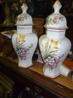 KOPPEL VAZEN, Antiek en Kunst, Ophalen