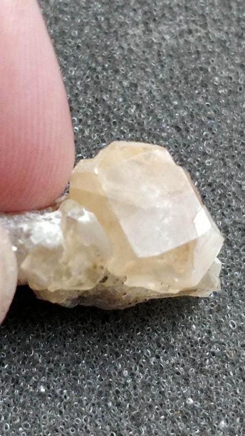 Cristal de calcite de Landelies, Belgique, Collections, Minéraux & Fossiles, Minéral, Enlèvement ou Envoi