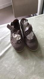 Chaussures dame pointure 38 Husch pupies, Ophalen, Zo goed als nieuw