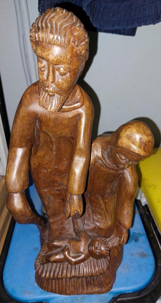 Antiek handgesneden houten beeld., Antiek en Kunst, Antiek | Religieuze voorwerpen, Ophalen
