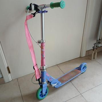 Trotinette 2 roues 4-7ans Decathlon beschikbaar voor biedingen