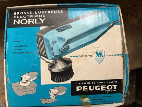 PEUGEOT- NORLY polijstmachine met 5 roterende borstels, Antiek en Kunst, Curiosa en Brocante, Ophalen