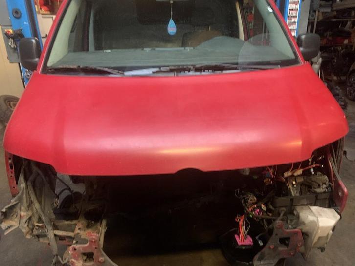 Volkswagen T5 motorkap Rood 2003-2009, Auto-onderdelen, Carrosserie, Motorkap, Volkswagen, Voor, Gebruikt, Ophalen