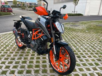 KTM DUKE * 2023 * 4.400 km * CT ok beschikbaar voor biedingen