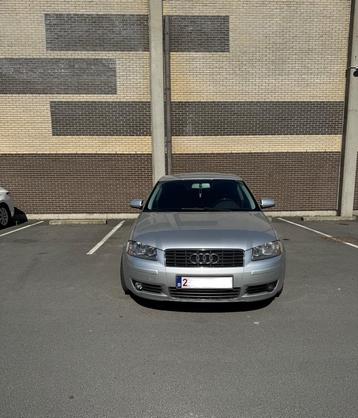 Audi 2005 1,6 benzine, Autos, Argent ou Gris, Achat, Noir, 5 places