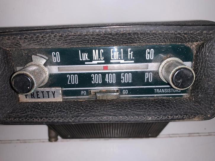 Vintage PRETTY autoradio – transistor – jaren 60/70, Auto diversen, Autoradio's, Gebruikt, Verzenden