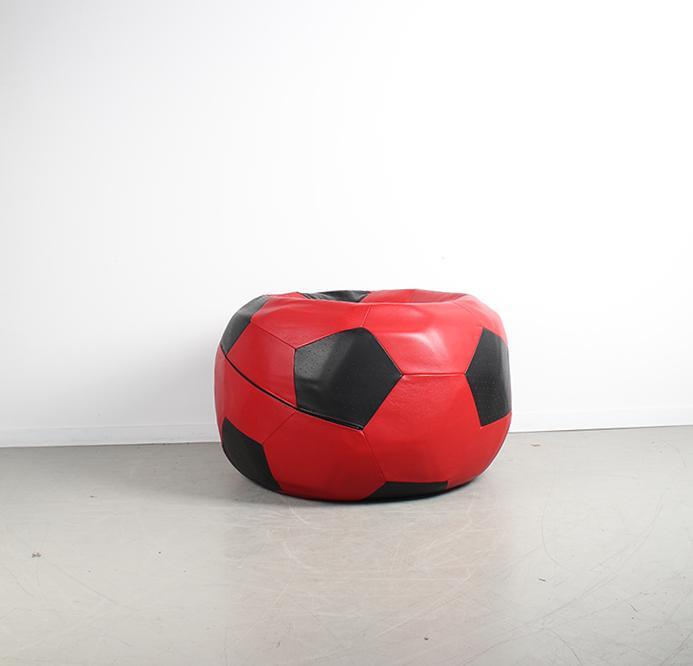 1x Leolux Zitbal Rood/Zwart – Leer, Maison & Meubles, Sièges-poires, Comme neuf, Pouf, Enlèvement ou Envoi