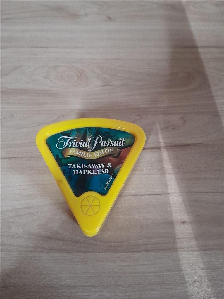 trivial take away en hap klaar - s4987, Hobby en Vrije tijd, Gezelschapsspellen | Bordspellen, Zo goed als nieuw, Verzenden