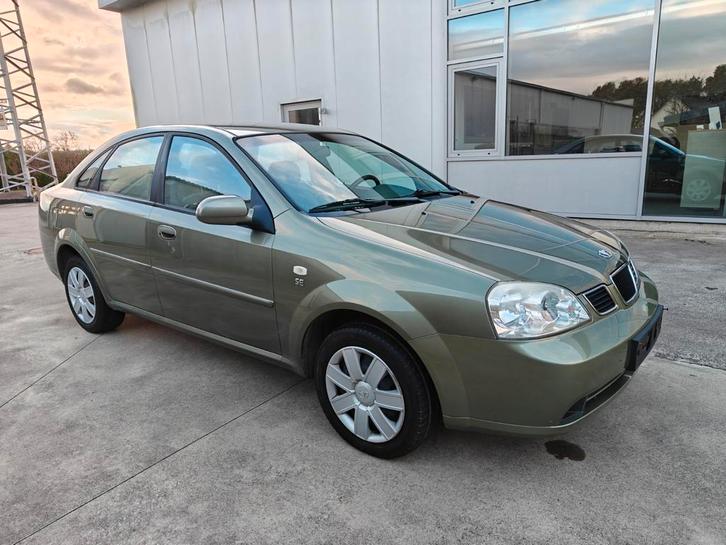 Zeer mooie gezins/stadswagen-benzine en reeds gekeurd, Auto's, Seat, Bedrijf, ABS, Airbags, Centrale vergrendeling, Elektrische buitenspiegels