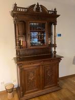 Unieke antieke kast, Enlèvement