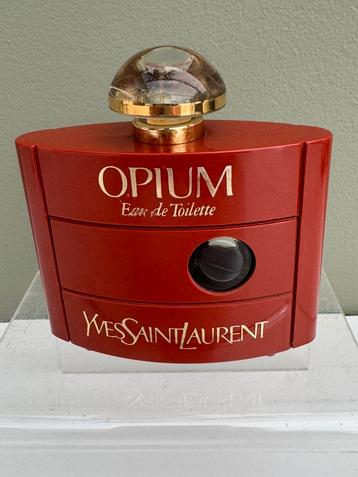 Opium Yves Saint Laurent-leeg beschikbaar voor biedingen