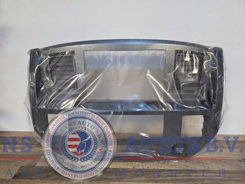 Mopar Instrument Panel Bezel – Dodge Ram 2006-2009 – Nieuw beschikbaar voor biedingen