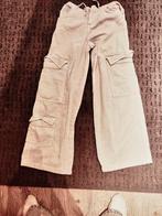 Meisjes broek, Enlèvement, Pantalon