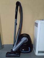 Stofzuiger Bosh in goede staat, Elektronische apparatuur, Stofzuigers, Ophalen, Gebruikt, Stofzak, Stofzuiger