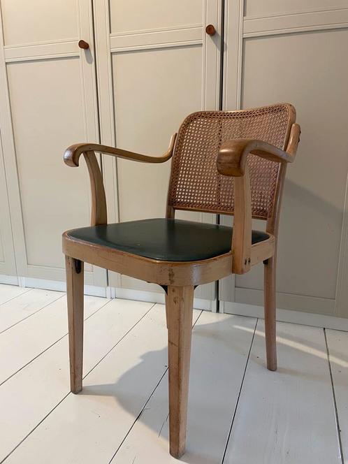 THONET stoel, Antiek en Kunst, Antiek | Meubels | Stoelen en Sofa's, Ophalen