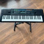 Clavier Yamaha psr E253 vieux de 2 semaines, Enlèvement, Comme neuf, Yamaha