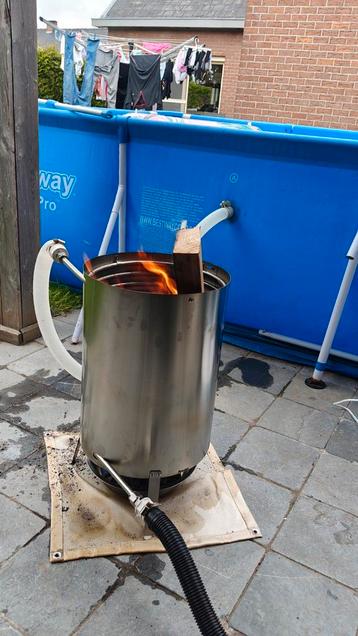 zwembad verwarming hout  beschikbaar voor biedingen