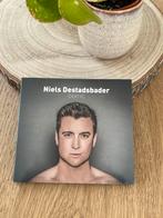 CD Niels Destadsbader - Dertig, Cd's en Dvd's, Cd's | Nederlandstalig, Ophalen of Verzenden, Zo goed als nieuw