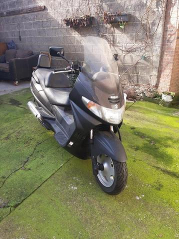 Suzuki burgman 400 beschikbaar voor biedingen