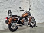 Suzuki Intruder 125 VL 125 VL125 #motomobilia, Motos, Entreprise, Chopper, 2 cylindres, 125 cm³