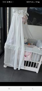 Parkwieg quax wit met hemel en staander quax, Kinderen en Baby's, Kinderkamer | Complete kinderkamers, Ophalen, Zo goed als nieuw