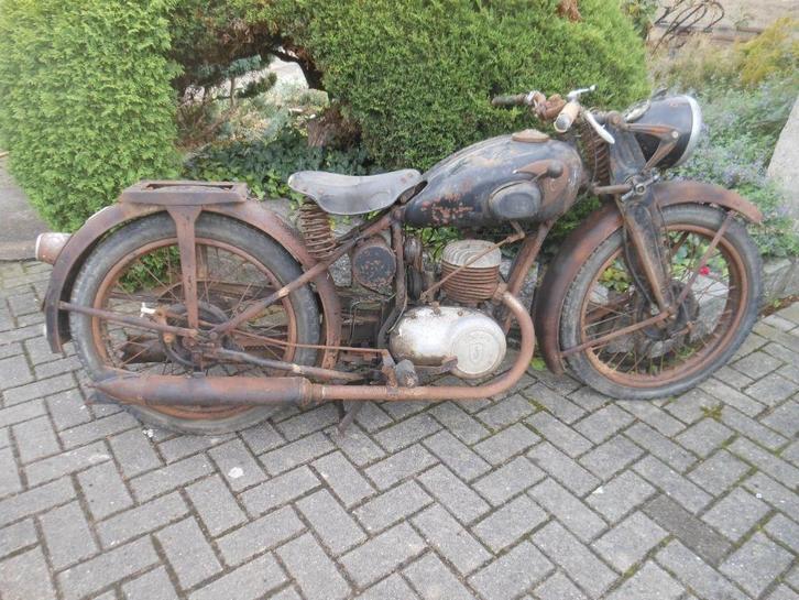 Ik zoek een oude motorfiets/bromfiets, Motoren, Motoren | Oldtimers, Ophalen