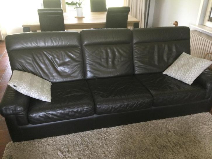 Te koop, Huis en Inrichting, Zetels | Zetels, Gebruikt, Rechte bank, Driepersoons, Leer, Ophalen