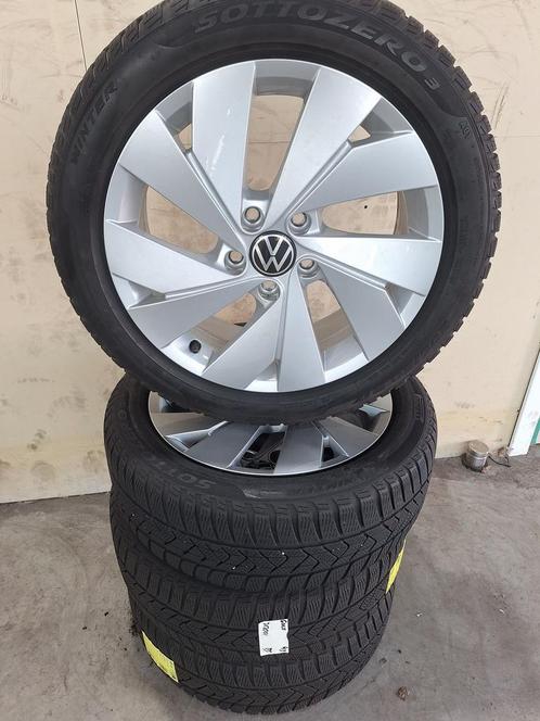 Volkswagen Golf Winterset 17 Inch Origineel, Auto-onderdelen, Banden en Velgen, Banden en Velgen, Winterbanden, 17 inch, 205 mm