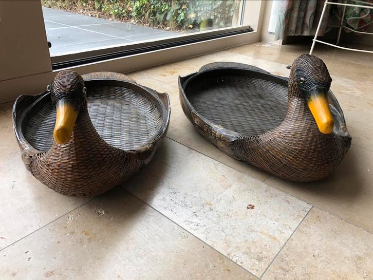 2 canards en osier provenant de l'hôtel ou du B&B pour servi, Maison & Meubles, Accessoires pour la Maison | Plataux & Paniers