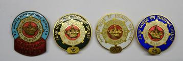 4x vintage emaille broche Koninklijke Automobiel Club België beschikbaar voor biedingen