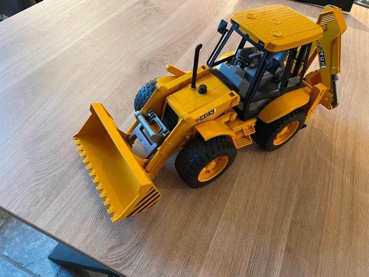 bruder JBC 4CX, Kinderen en Baby's, Speelgoed |Speelgoedvoertuigen, Ophalen of Verzenden