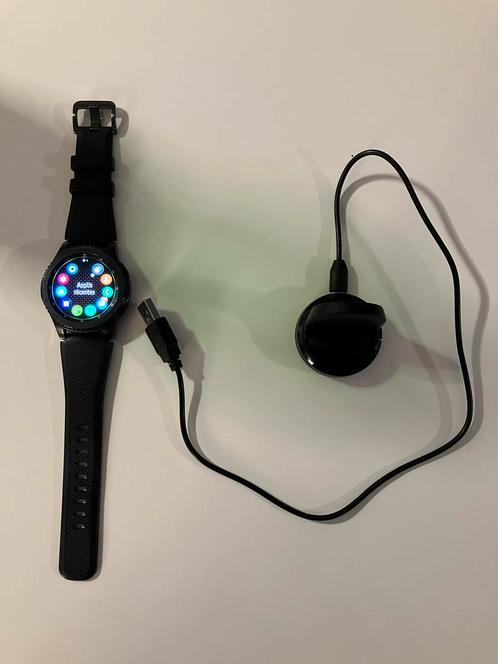 Samsung Gear S3 Frontier, Bijoux, Sacs & Beauté, Montres connectées, Comme neuf, Noir, GPS, Enlèvement ou Envoi