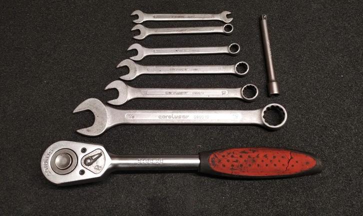 Gereedschapsetje Carolus, Doe-het-zelf en Bouw, Gereedschap | Handgereedschap, Zo goed als nieuw, Ophalen of Verzenden