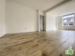 Appartement à louer à Luingne, 4 chambres, 142 m², 223 kWh/m²/jaar, Appartement, 4 kamers