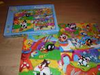 kinder complete blooney tunes puzzel 3 in 1, Ophalen of Verzenden, 10 tot 50 stukjes, Gebruikt, 2 tot 4 jaar