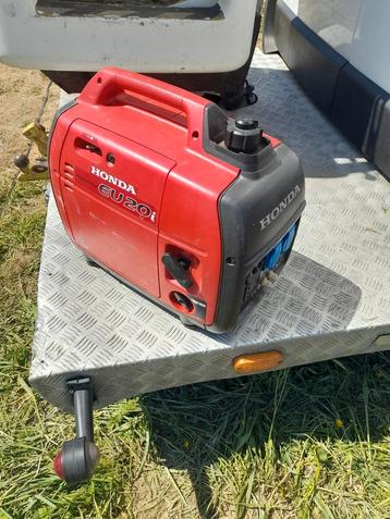 Groupe honda  2000 watts, Bricolage & Construction, Générateurs, Enlèvement ou Envoi, Comme neuf