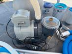 Intex pomp 10m3/hr en zandfilter, stofzuiger en accessoires., Ophalen, Zo goed als nieuw