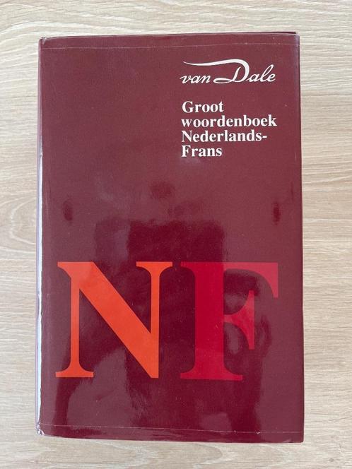 Van Dale NL -> FR, Boeken, Woordenboeken, Zo goed als nieuw, Frans, Van Dale, Ophalen