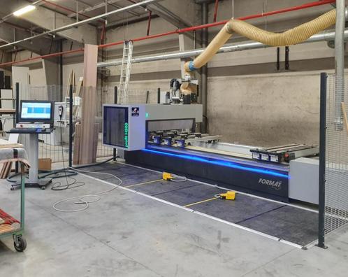 CNC machine Format 4, Zakelijke goederen, Machines en Bouw | Houtbewerking, Ophalen