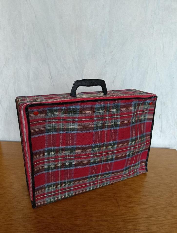 Vintage opvouwbaar koffertje/ valiesje, Handtassen en Accessoires, Koffers, Gebruikt, Overige materialen, Minder dan 50 cm, 35 tot 45 cm