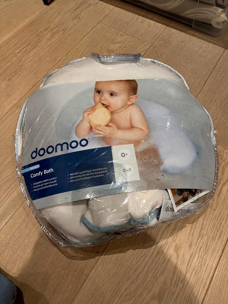 Coussin évolutif Doomoo pour baignoire, Enfants & Bébés, Bains & Soins, Comme neuf, Autres types, Enlèvement