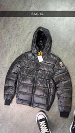 Parajumper, Ophalen, Zo goed als nieuw